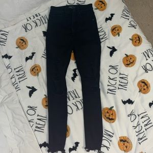 Black Abercrombie and Fitch jeans